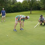 Readin about a 9 on the stimp meter.