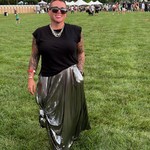 Shows - Look at this lady