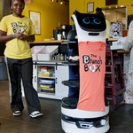 A robot brings us some brekkie at the Brunch Box